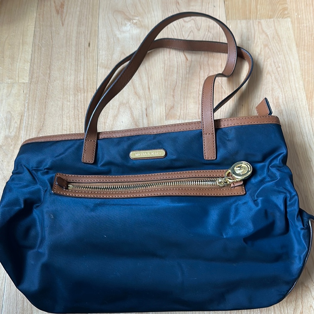 Micheal Kors navy and brown shoulder bag